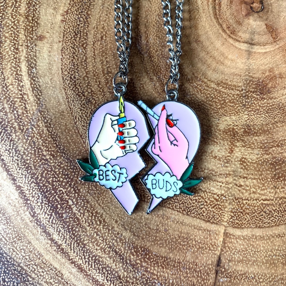 Best Buds Friendship Necklace